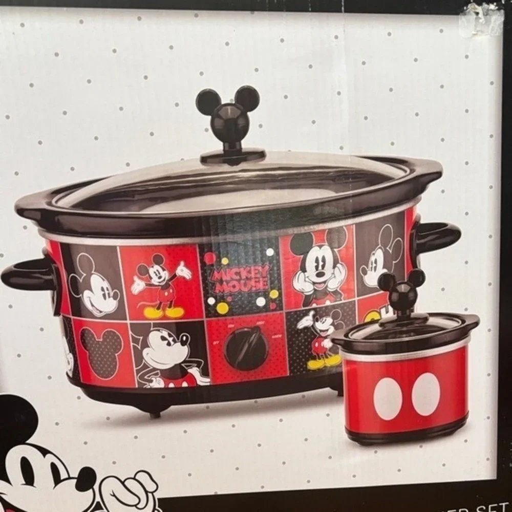 Disney Mickey Mouse Slow Cooker Set:5-Quart Oval & 20-Ounce Dipper Black Red NIB